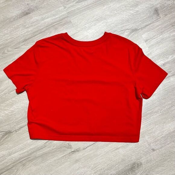 Colsie Santa Baby Crop Tee Size Medium Women’s - Picture 7 of 8